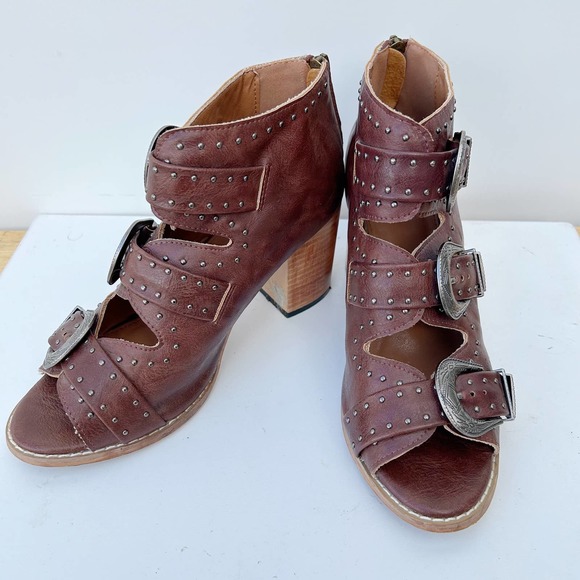 Freebird Violet Lookalikes Belt Buckle Chunky Block Heel Western Booties Size 7 - Picture 2 of 12